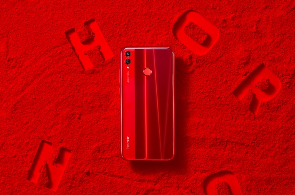 Honor 8x Shows Off a New Shade of Red
